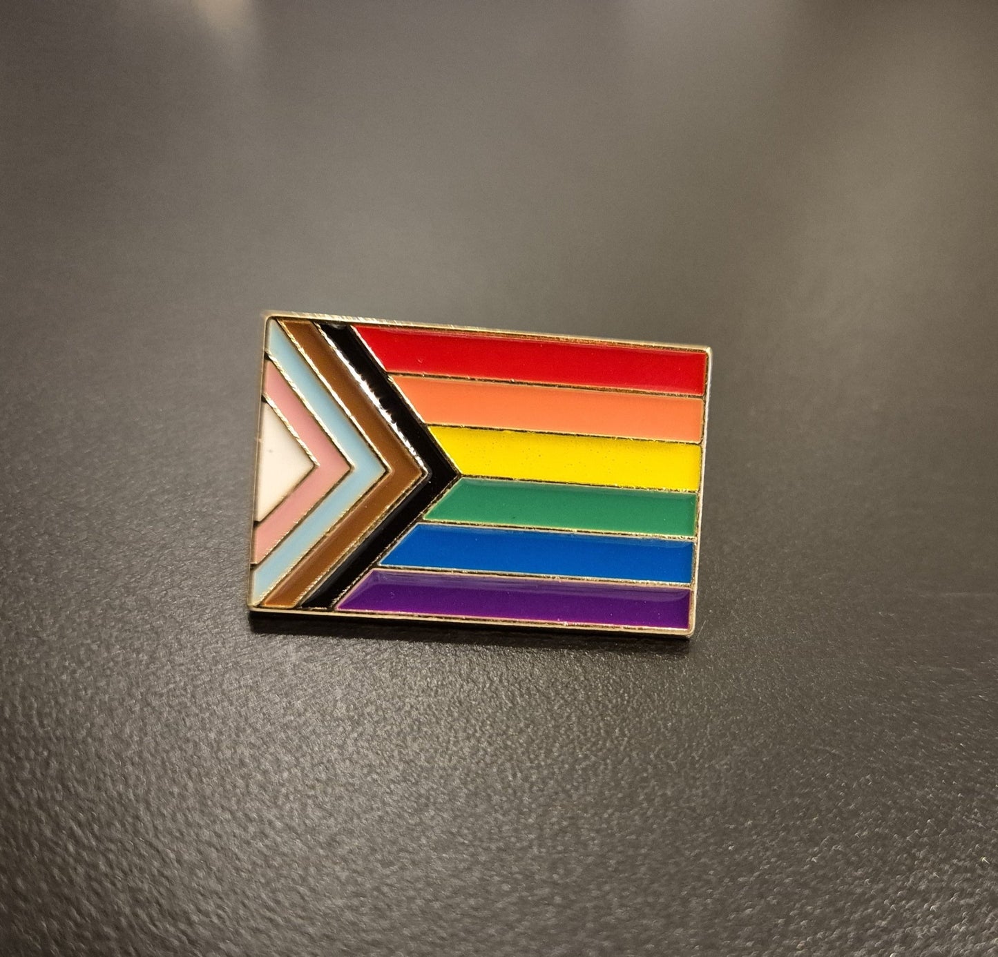 Regnbueshop - Flagg Pin - Pin