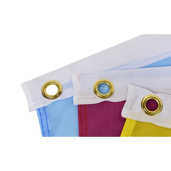 Everyone Is Welcome Here Flagg 90x150 cm