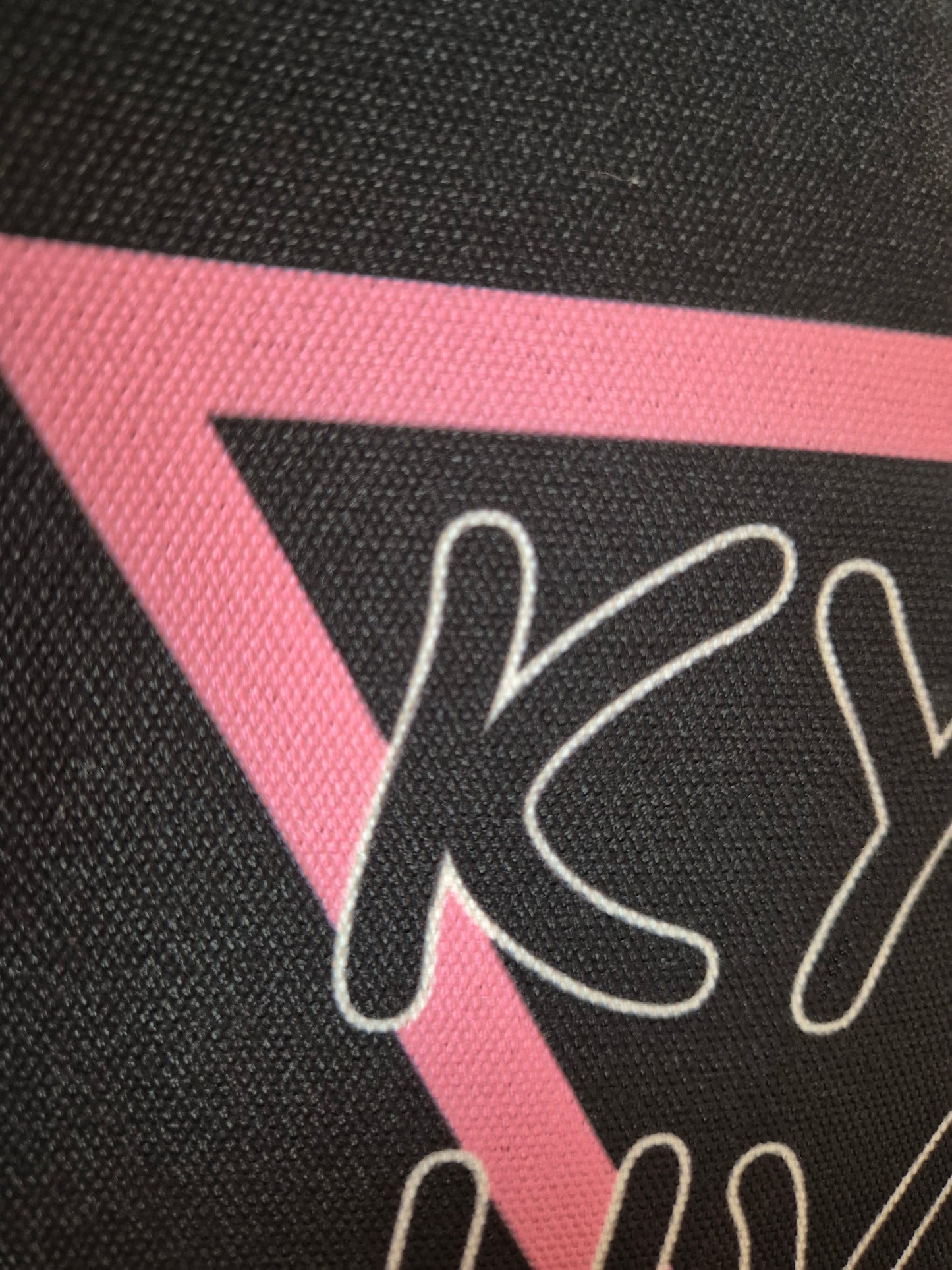 Tote Kyss hvem Faen du vil