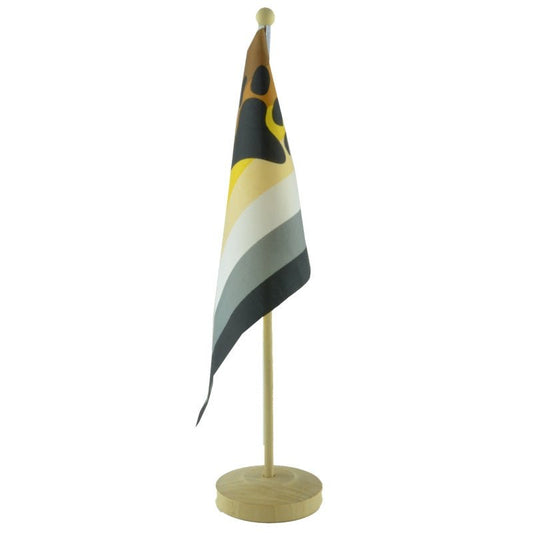 Regnbueshop - Bamse Pride Bordflagg med sokkel i tre - Flagg