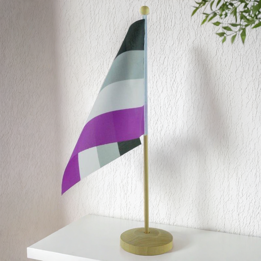 Aseksuell Pride Bordflagg med sokkel i tre